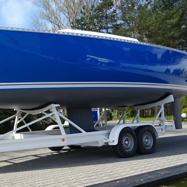 Fit again for big trips and regattas after the yacht refit